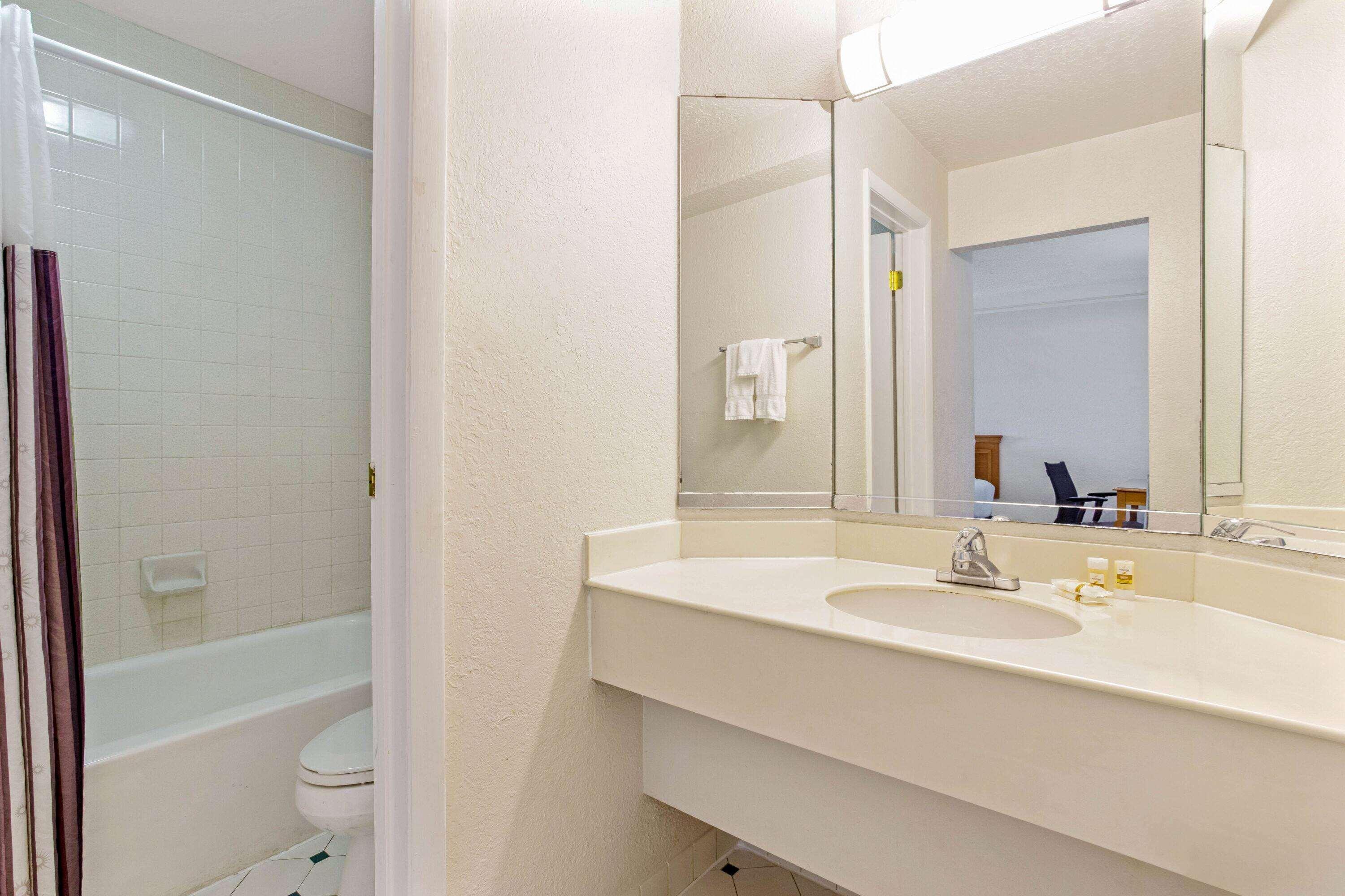La Quinta Inn By Wyndham Tampa Bay Pinellas Park Clearwater Luaran gambar