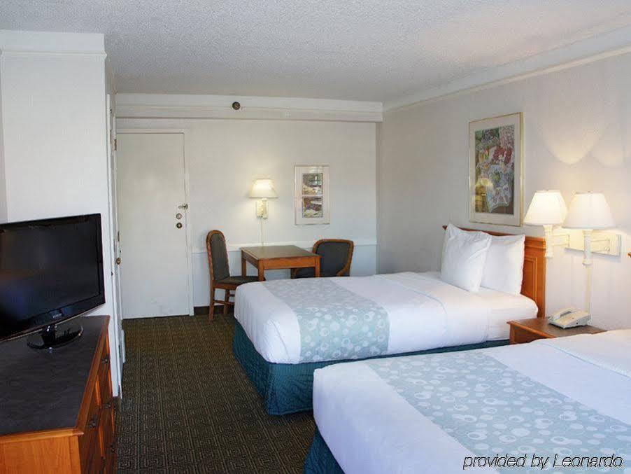La Quinta Inn By Wyndham Tampa Bay Pinellas Park Clearwater Luaran gambar